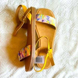 sandals for women yellow and brown color size 36